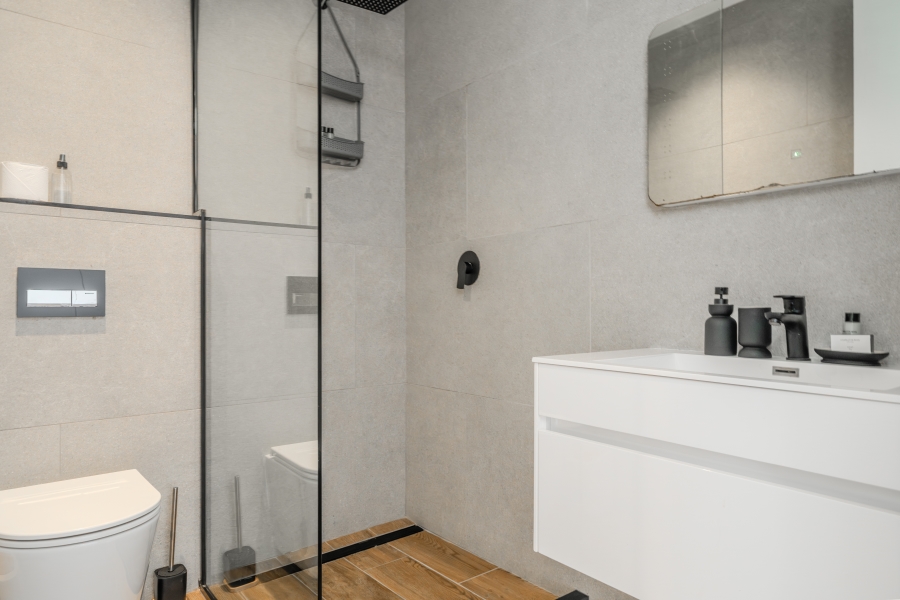 3 Bedroom Property for Sale in Camps Bay Western Cape